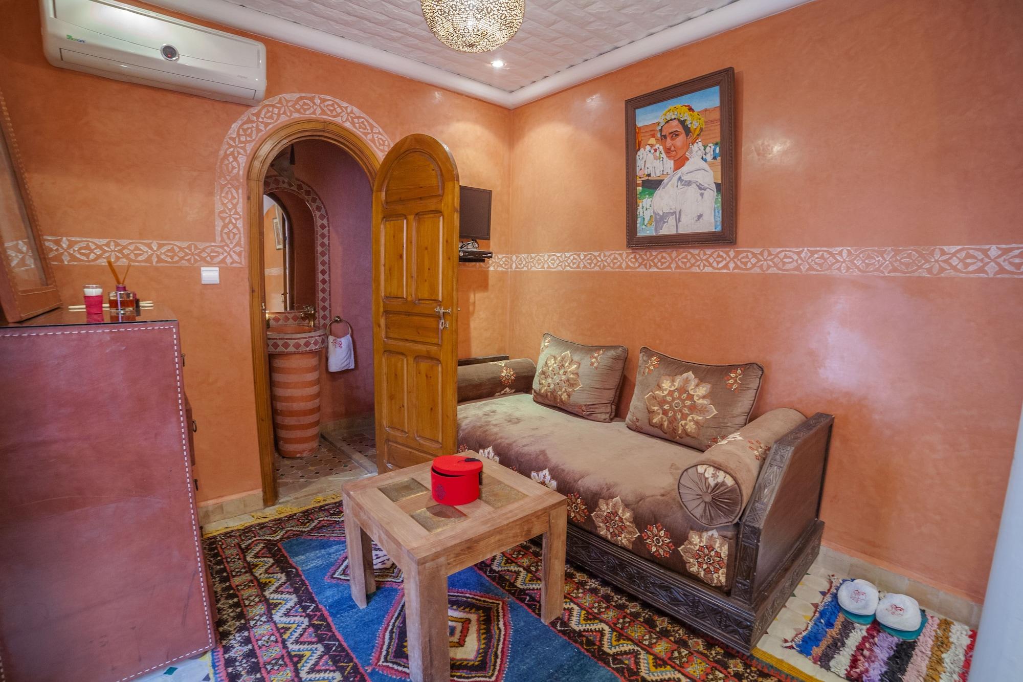 Dar Ikalimo Marrakech Hotel Marrakesh Exterior photo